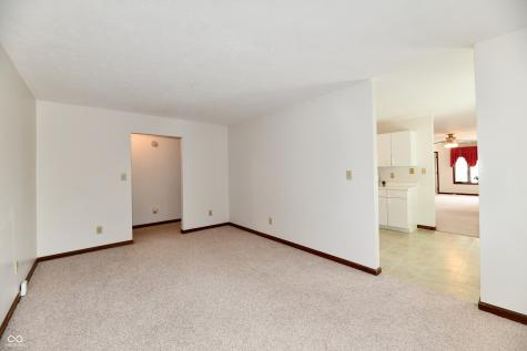 2119 Debello Court Indianapolis IN 46214