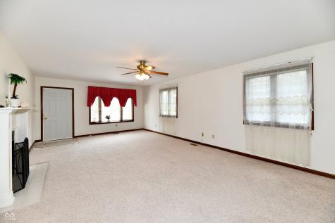 2119 Debello Court Indianapolis IN 46214