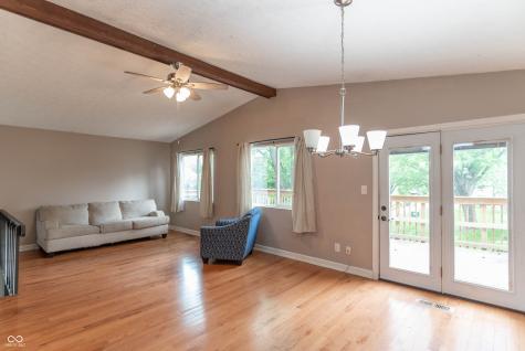7905 Eagle Valley Pass Indianapolis IN 46214