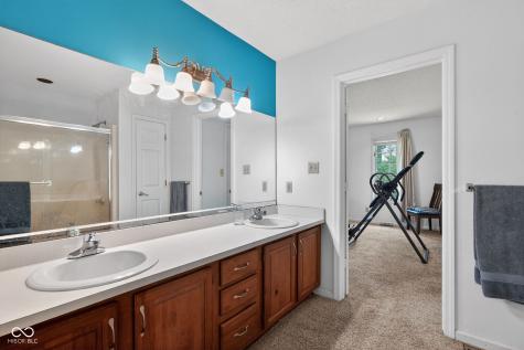 8307 W Ashford Lane Muncie IN 47304