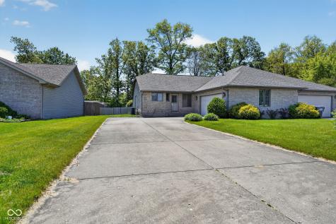 8307 W Ashford Lane Muncie IN 47304