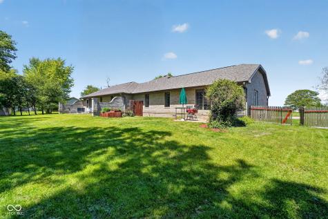 8307 W Ashford Lane Muncie IN 47304