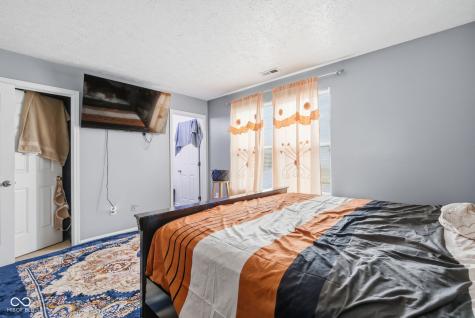 7746 Mountain Stream Way Indianapolis IN 46239
