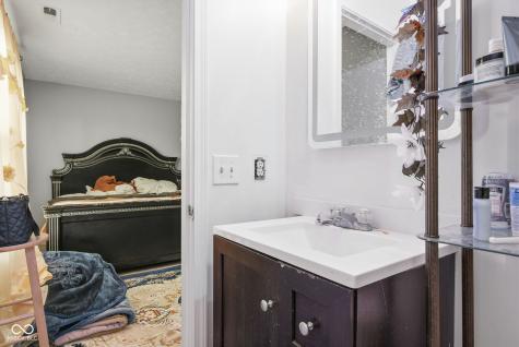 7746 Mountain Stream Way Indianapolis IN 46239