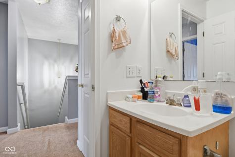 7746 Mountain Stream Way Indianapolis IN 46239