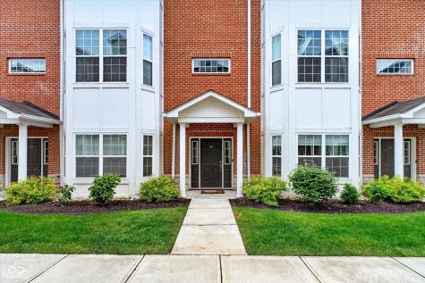 856 S Park Trail Drive Carmel IN 46032