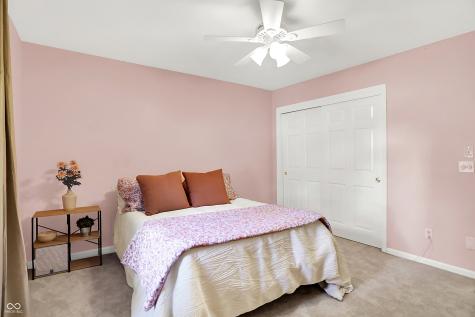 9110 Waymen Drive Indianapolis IN 46268