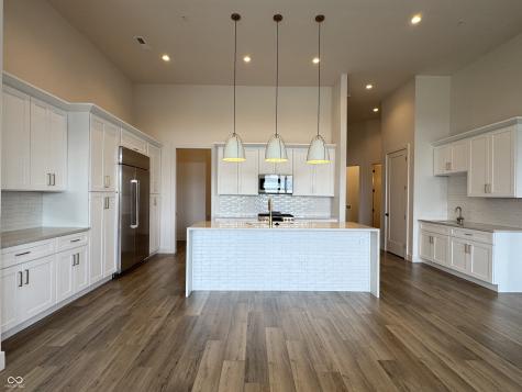 1155 S Rangeline Road Carmel IN 46032