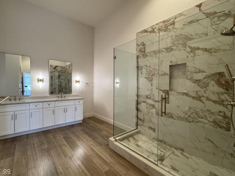 1155 S Rangeline Road Carmel IN 46032