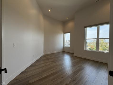 1155 S Rangeline Road Carmel IN 46032