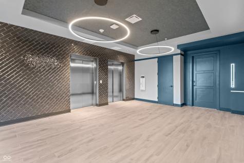 1155 S Rangeline Road Carmel IN 46032