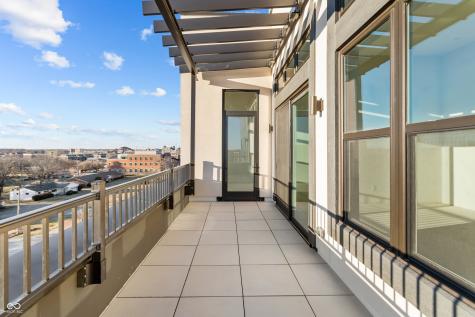 1155 S Rangeline Road Carmel IN 46032