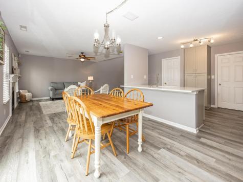 16908 Mapleton Place Westfield IN 46074
