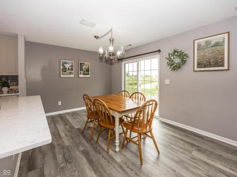 16908 Mapleton Place Westfield IN 46074