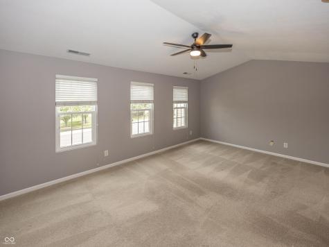 16908 Mapleton Place Westfield IN 46074