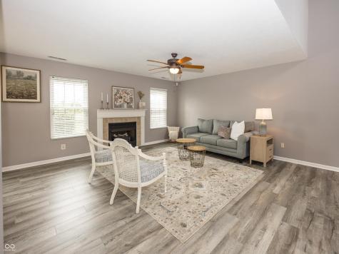 16908 Mapleton Place Westfield IN 46074