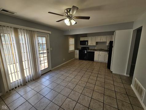 6314 Commons Drive Indianapolis IN 46254