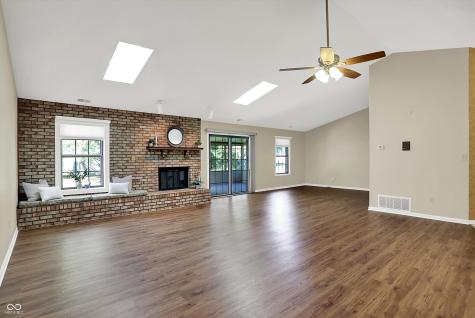 60 Dominion Drive Zionsville IN 46077