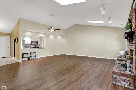 60 Dominion Drive Zionsville IN 46077