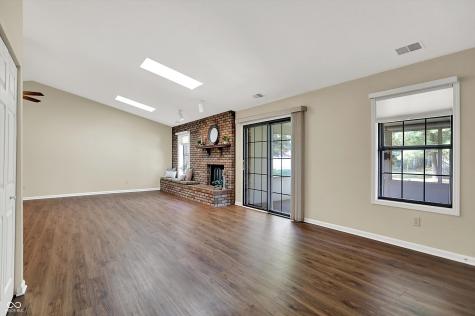 60 Dominion Drive Zionsville IN 46077
