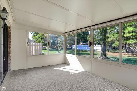 60 Dominion Drive Zionsville IN 46077