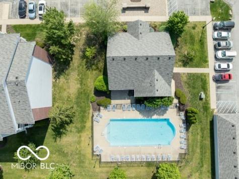 6239 Amber Creek Lane Indianapolis IN 46237