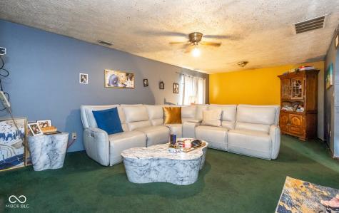 8557 La Corrida Court Indianapolis IN 46227