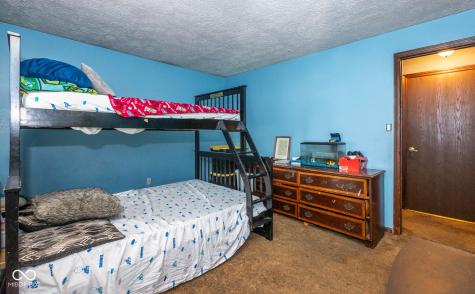 8557 La Corrida Court Indianapolis IN 46227