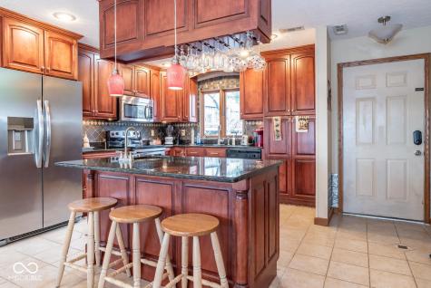 2060 E Waters Edge Drive Bloomington IN 47401