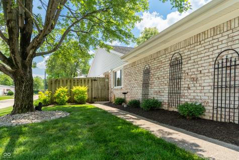 7645 Vintage Court Lawrence IN 46226