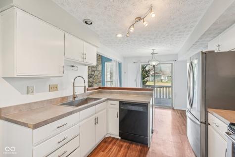 7415 Charrington Court Indianapolis IN 46254
