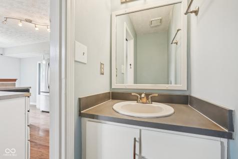 7415 Charrington Court Indianapolis IN 46254
