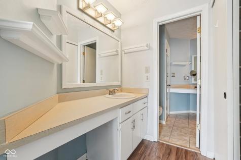 7415 Charrington Court Indianapolis IN 46254