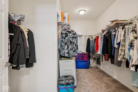 1195 Ganton Drive Avon IN 46123