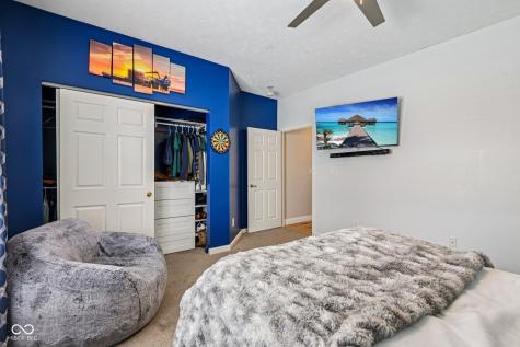 1195 Ganton Drive Avon IN 46123