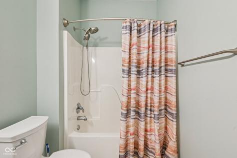 1195 Ganton Drive Avon IN 46123
