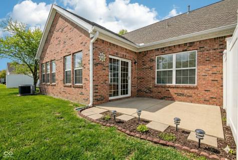1195 Ganton Drive Avon IN 46123