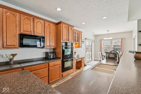 1195 Ganton Drive Avon IN 46123