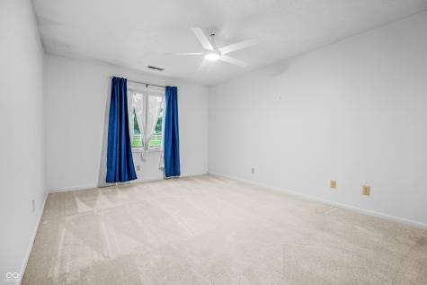 7609 Farm View Circle E Indianapolis IN 46256