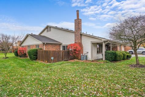 7609 Farm View Circle E Indianapolis IN 46256