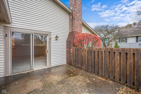 7609 Farm View Circle E Indianapolis IN 46256