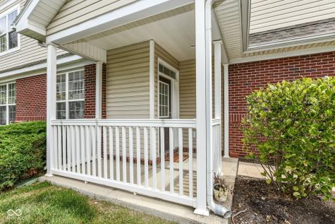 4012 Weston Pointe Drive Zionsville IN 46077