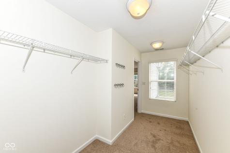 4012 Weston Pointe Drive Zionsville IN 46077