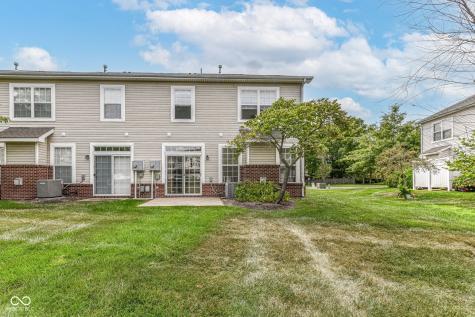 4012 Weston Pointe Drive Zionsville IN 46077