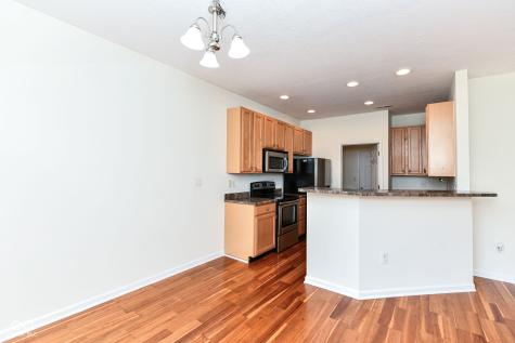 4012 Weston Pointe Drive Zionsville IN 46077
