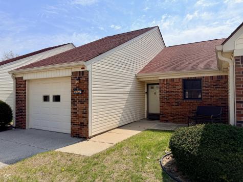 6407 Friendship Circle Indianapolis IN 46268