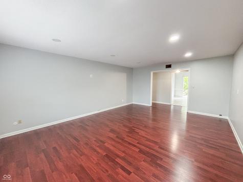 6437 Park Central Drive W Indianapolis IN 46260