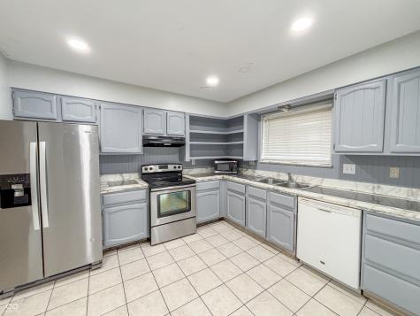 6437 Park Central Drive W Indianapolis IN 46260