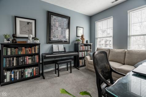 1134 Reserve Way Indianapolis IN 46220