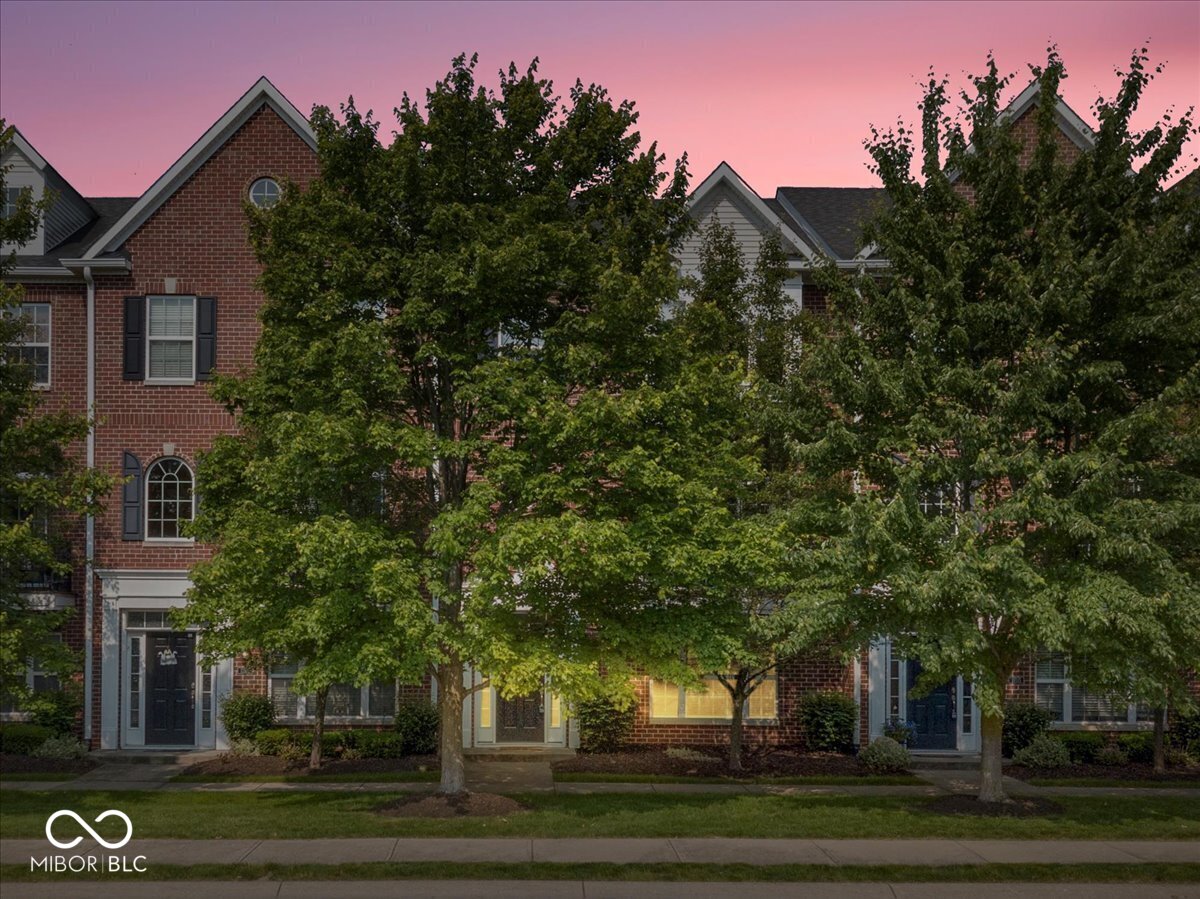 11509 Reagan Drive Fishers IN 46038
